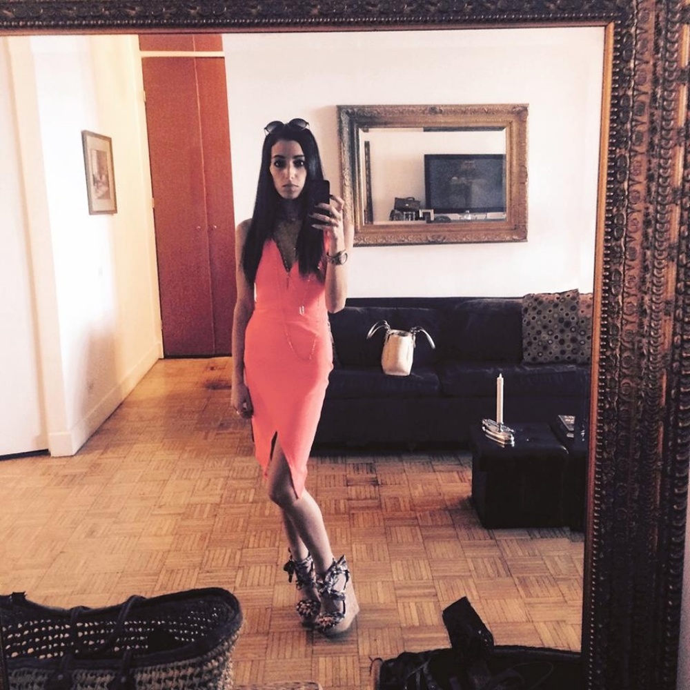 coral dress!!